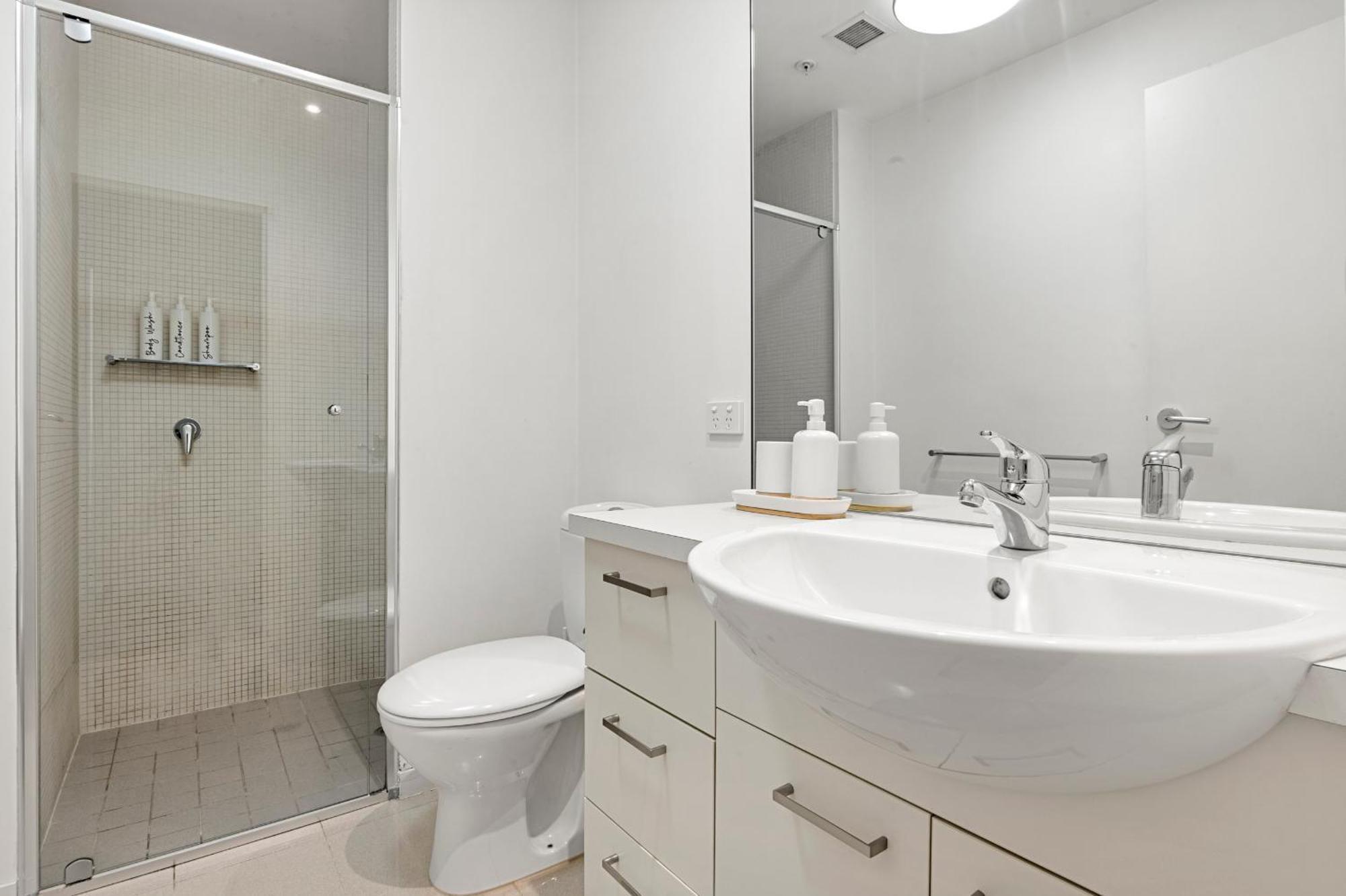 Sea View, Gym & Pool, 2 Bedrooms 2 Bathrooms Melbourne Dış mekan fotoğraf